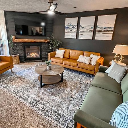 Remodeled Summit Condo At Snowshoe - Modern & Cozy Exterior photo